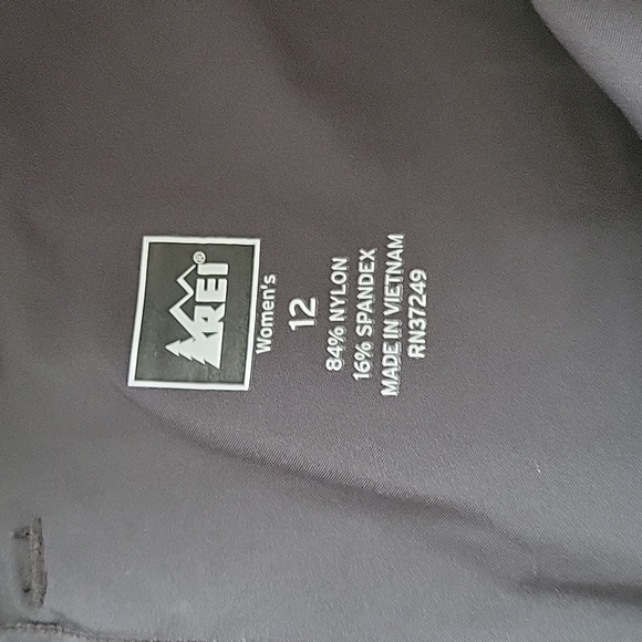 REI grey skort - Picture 7 of 8